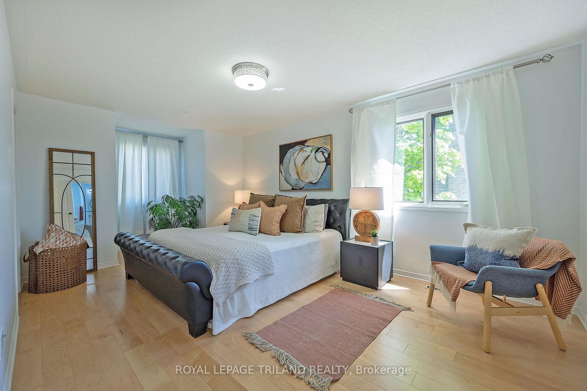 146 Napoleon Drive photo 19