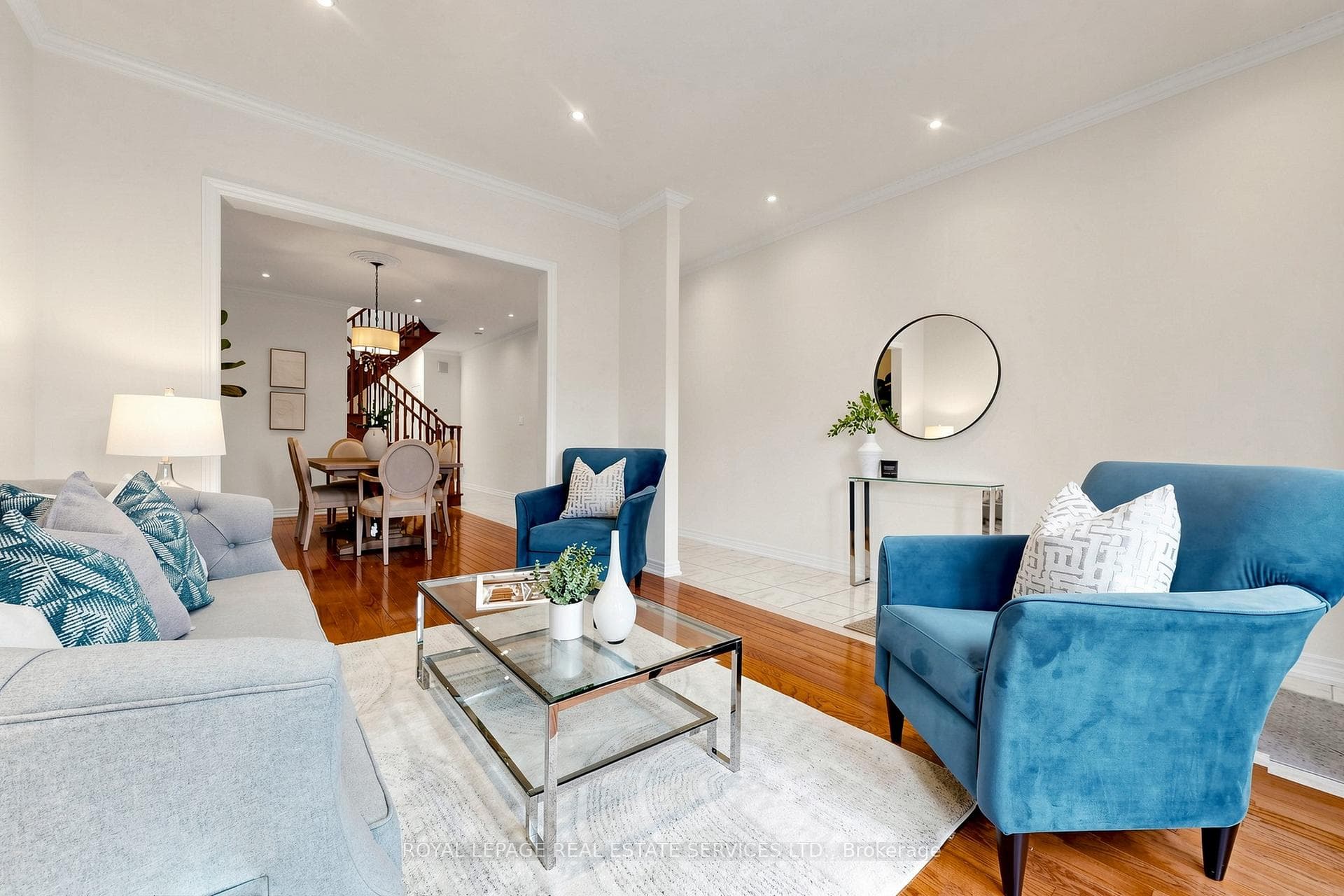 256 Earlscourt Avenue photo 6