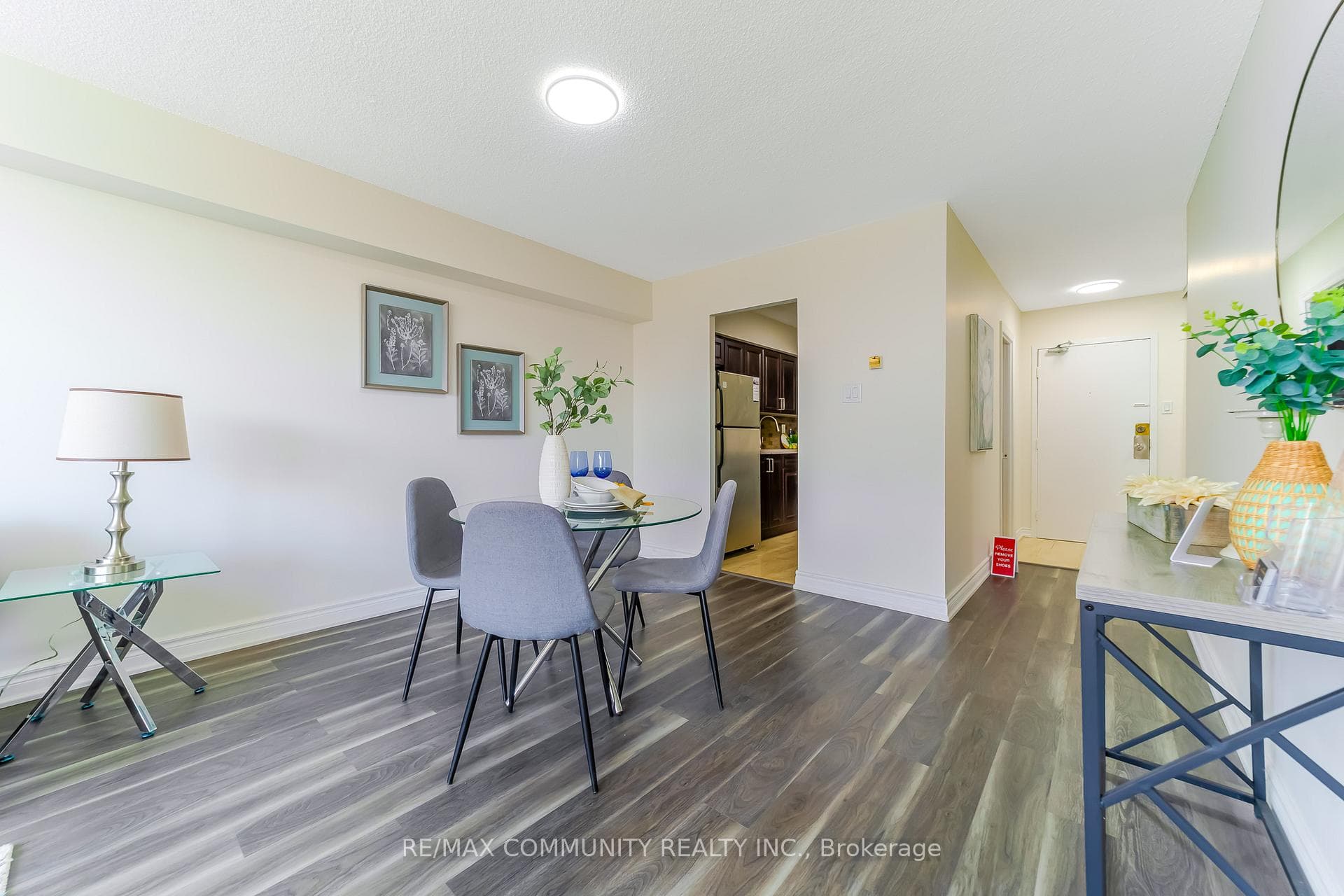 3380 Eglinton Avenue Unit 511 photo 12