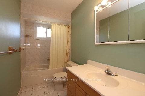 73 Fred Varley Drive photo 11
