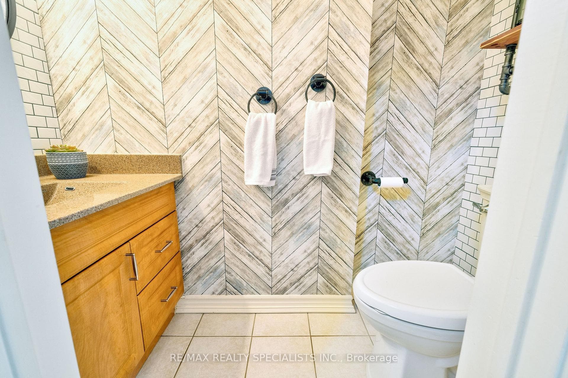 6181 Miller's Grove photo 20