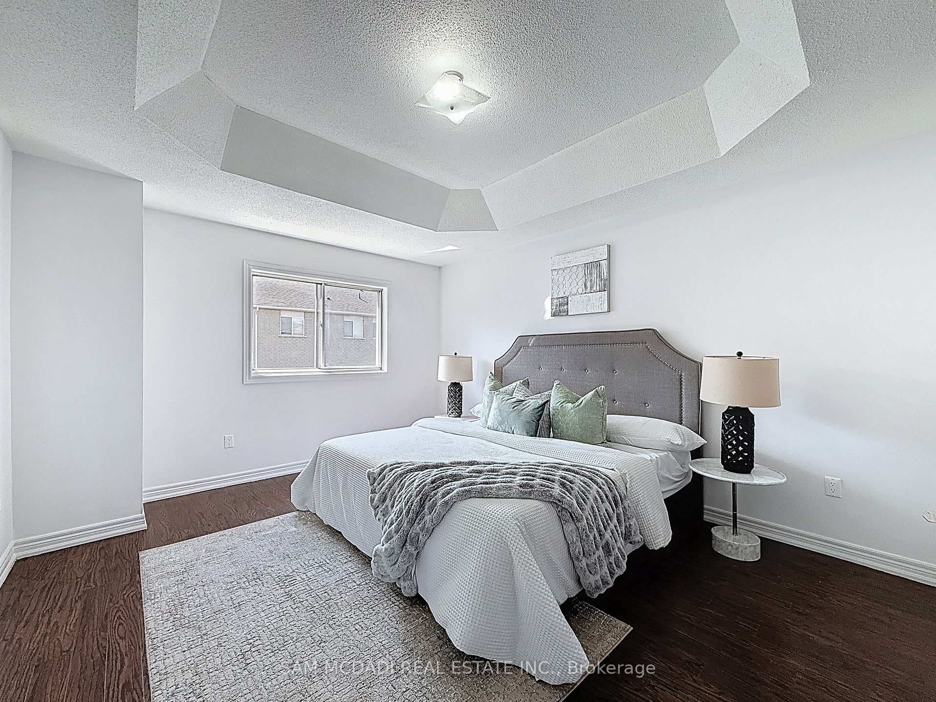 4876 Yorkshire Avenue photo 16