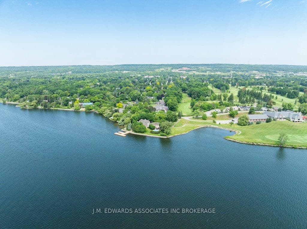 86 NORTH SHORE Boulevard photo 50