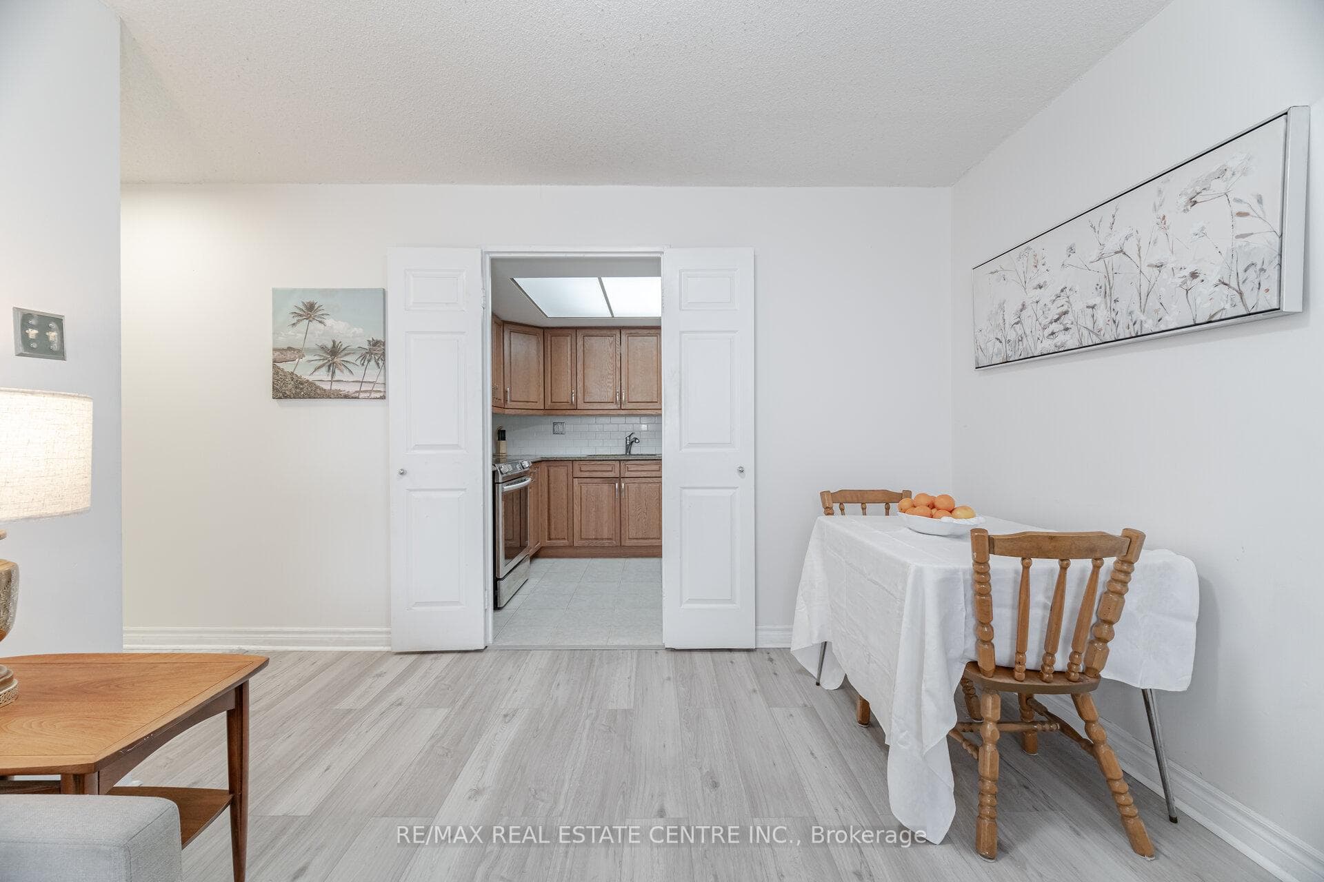 1111 Bough Beeches Boulevard Unit 103 photo 8