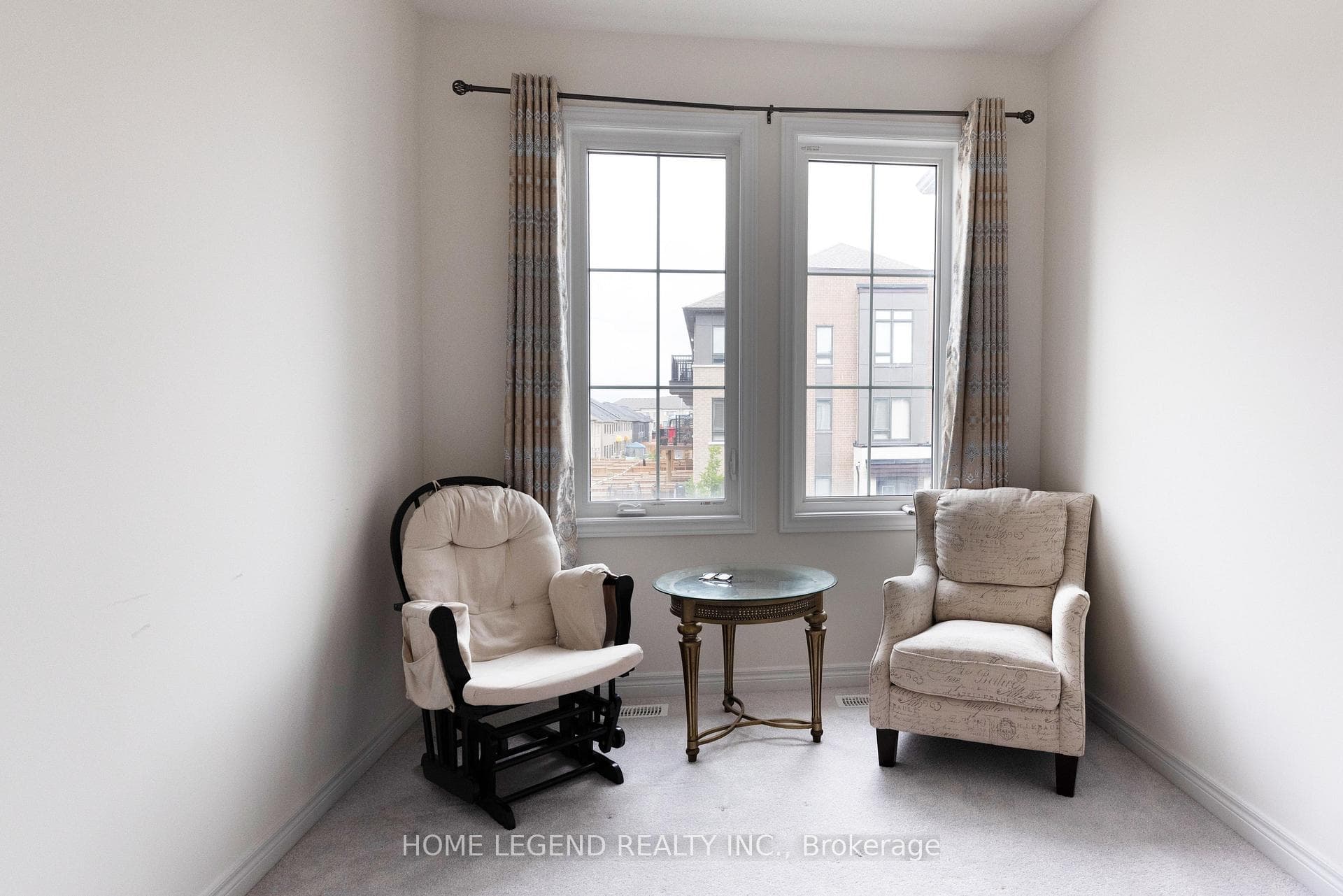 10 Ducharme Drive photo 15