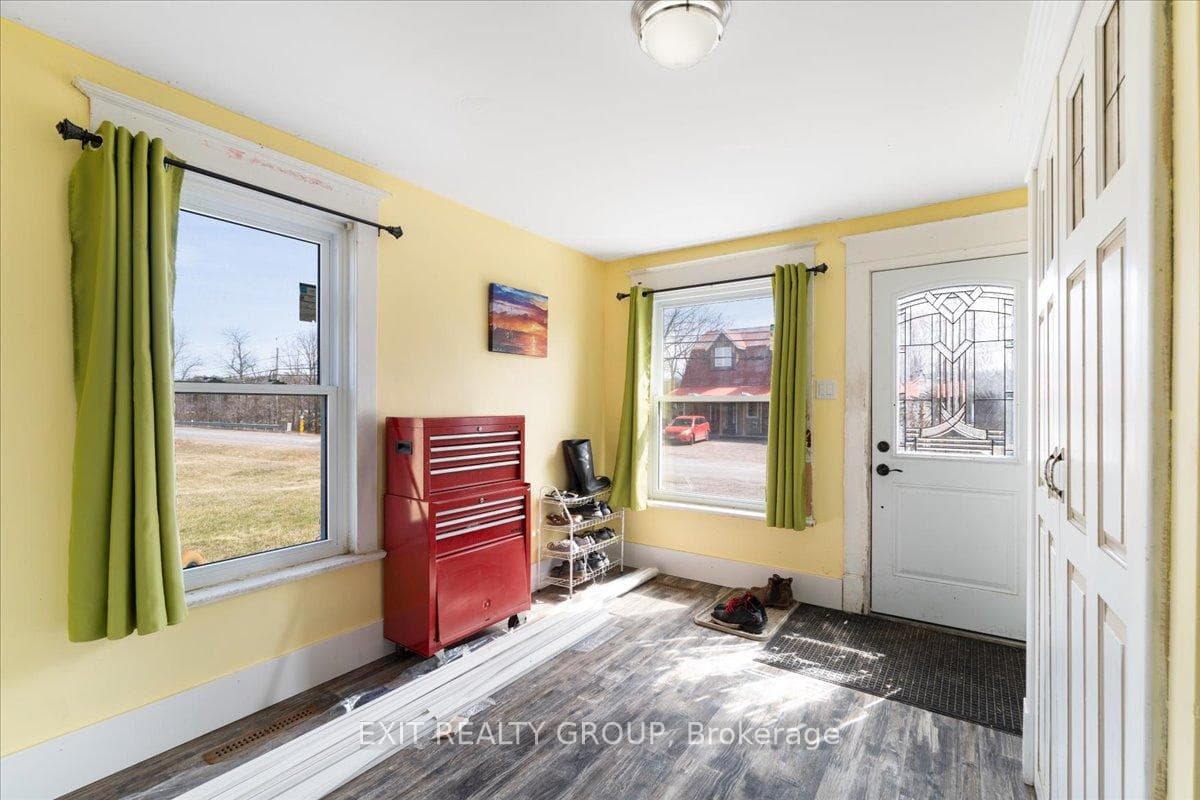 289 Hoskin Road photo 4