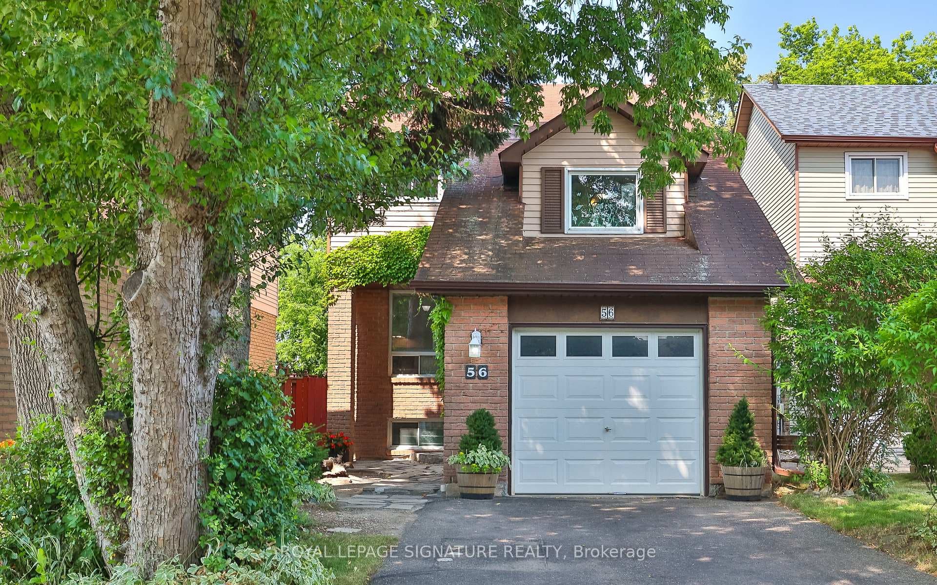 56 Muirlands Dr