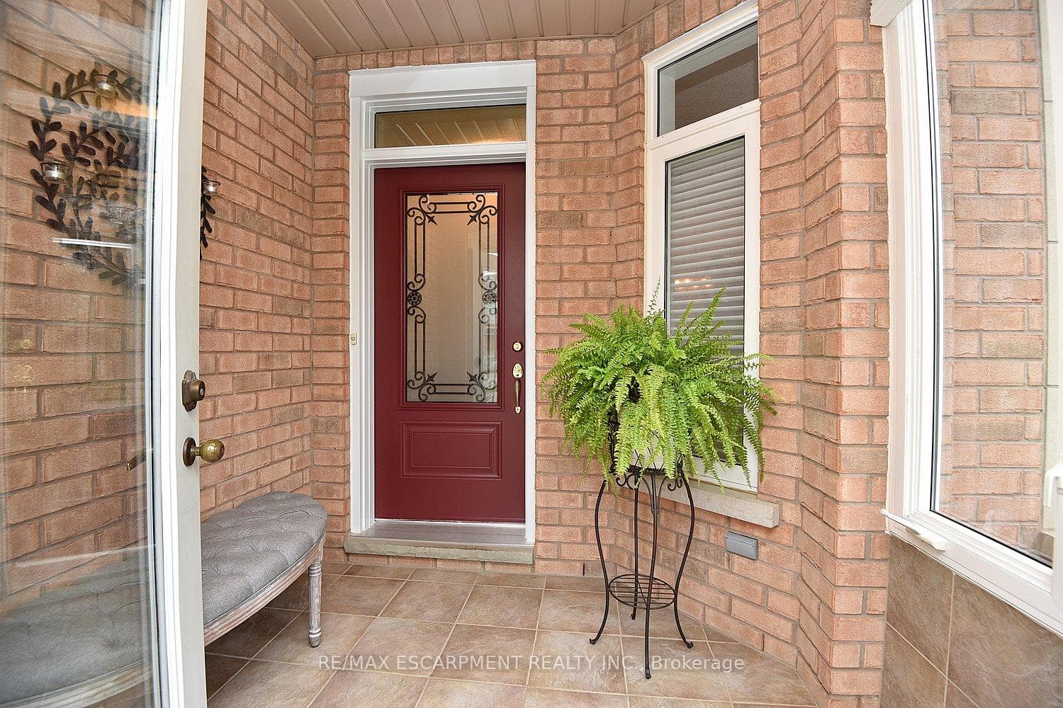 211 Valridge Drive photo 7