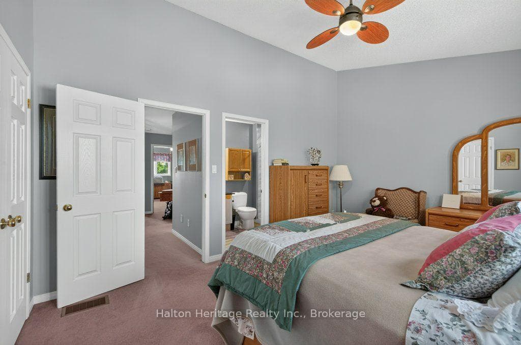 1889 Upper Wentworth Street Unit 47 photo 25