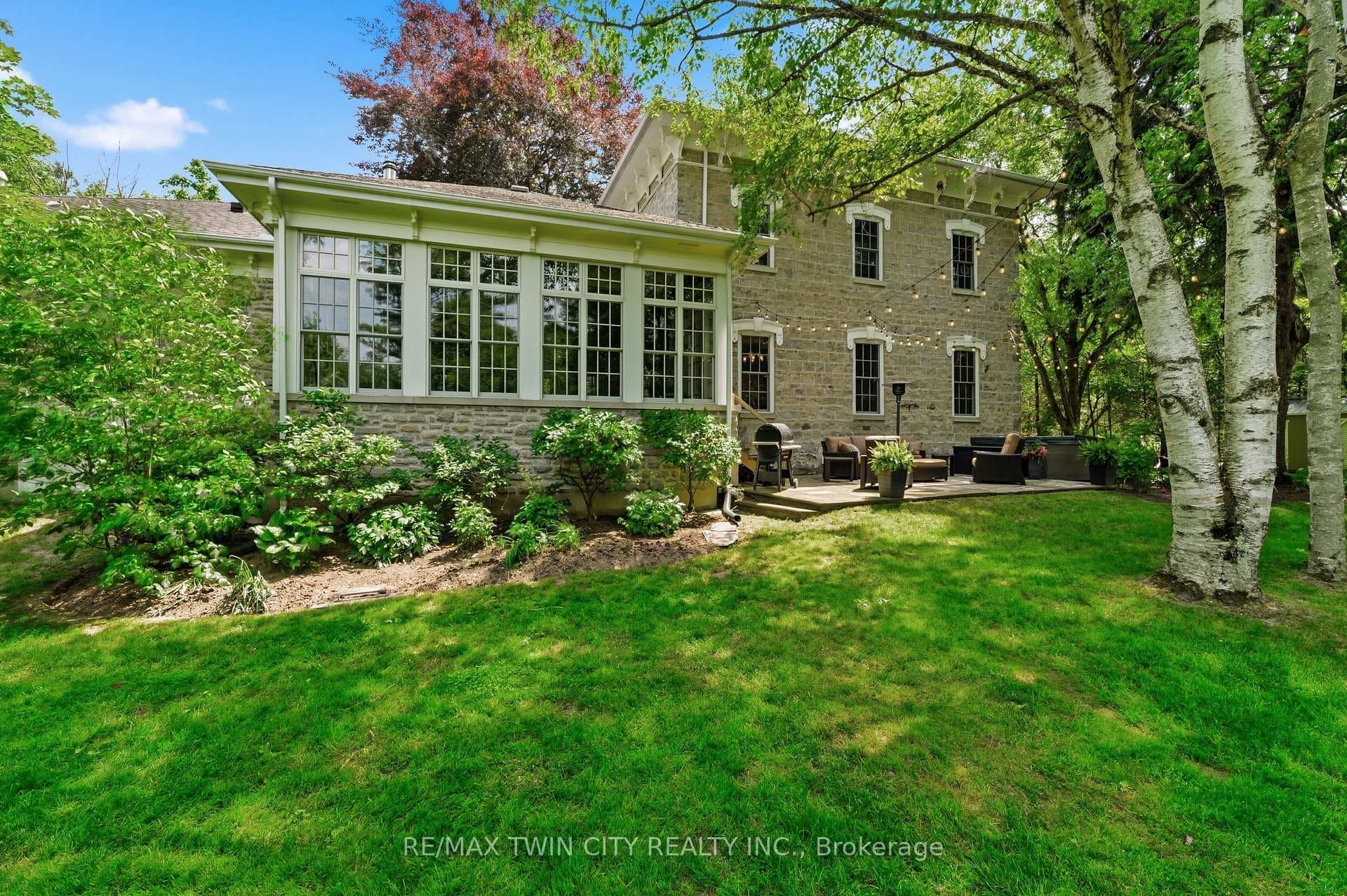 25 Dunbar Street photo 45