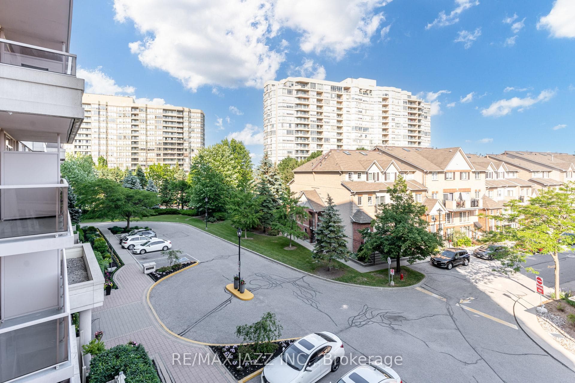 1200 The Esplanade N/A Unit 415 photo 41