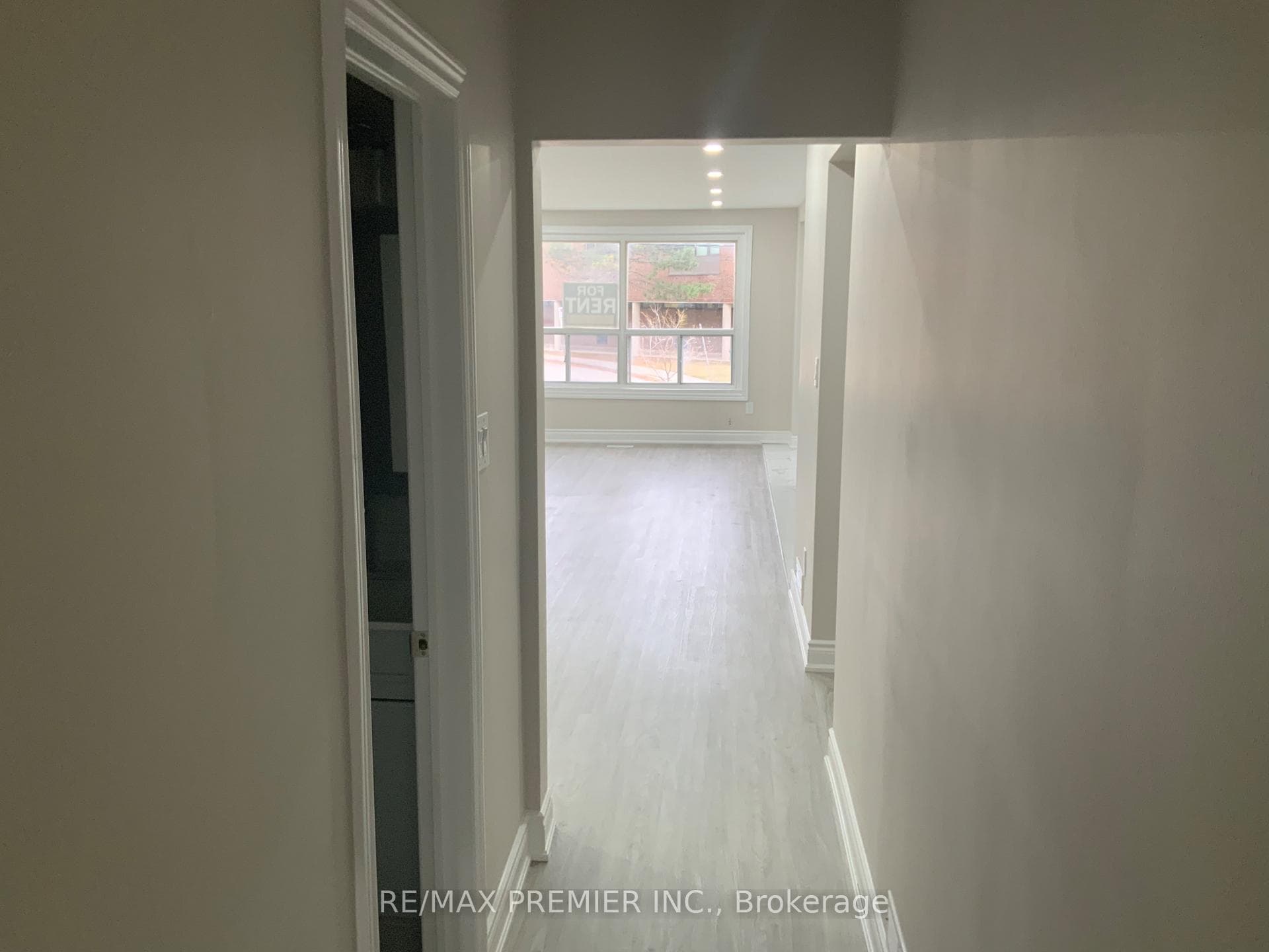 97 Duncanwoods Drive photo 16
