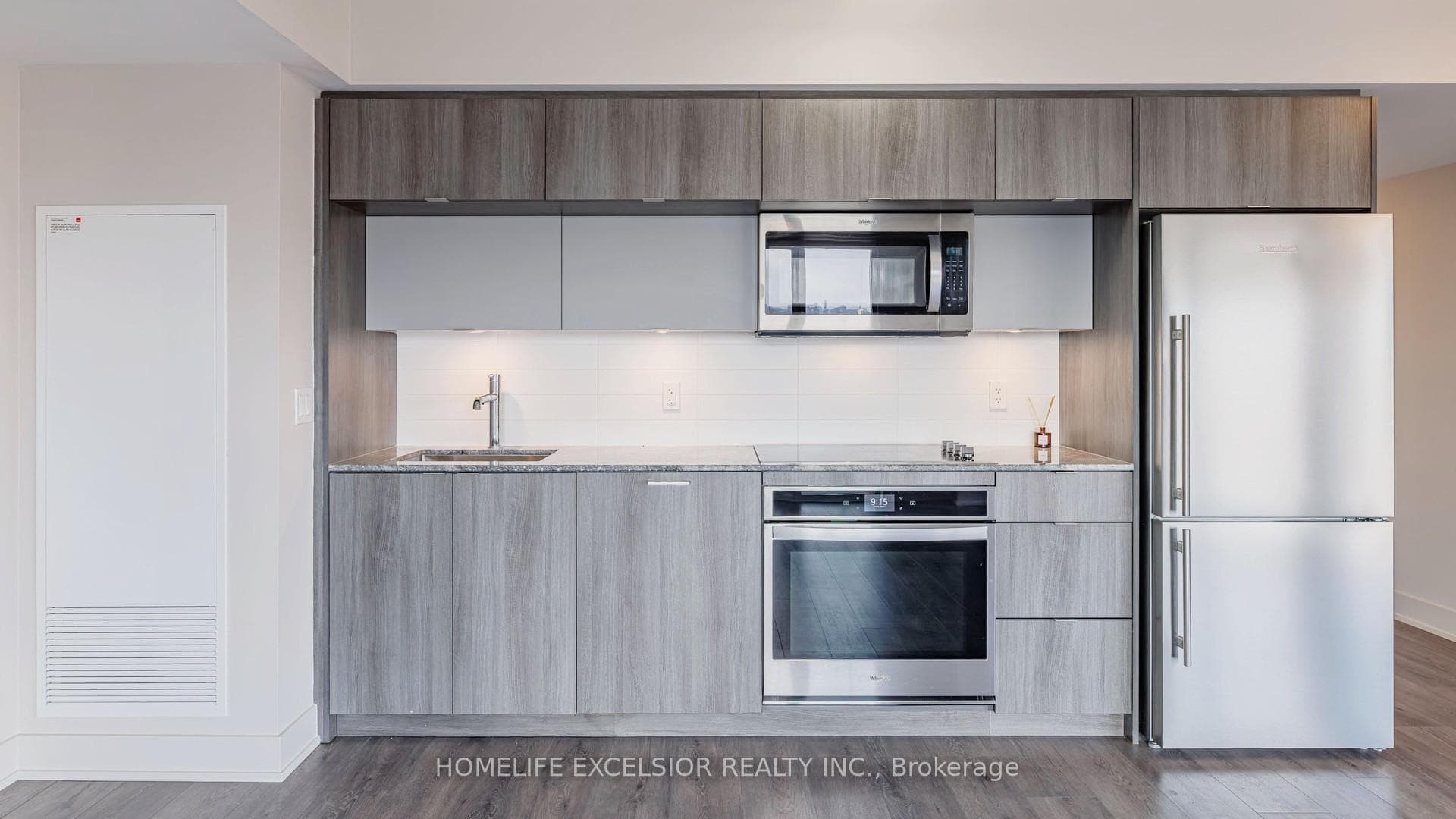 575 Bloor Street Unit 803 photo 5