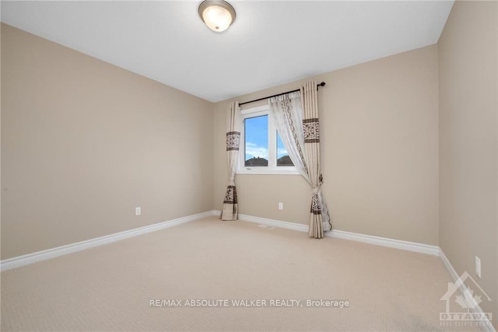 2477 ESPRIT Drive photo 21