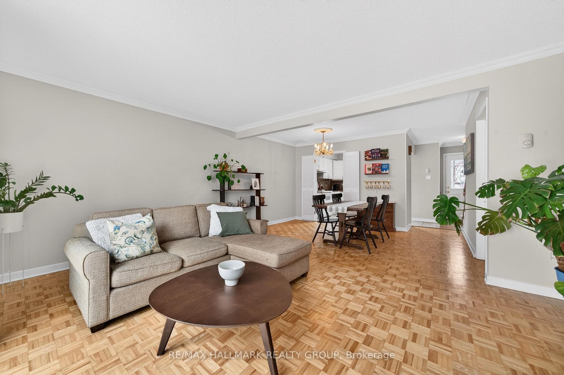 740 Morin Street Unit 8 photo 16