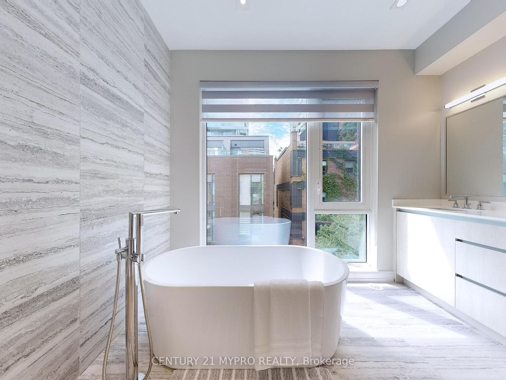 31A Dundonald Street photo 36