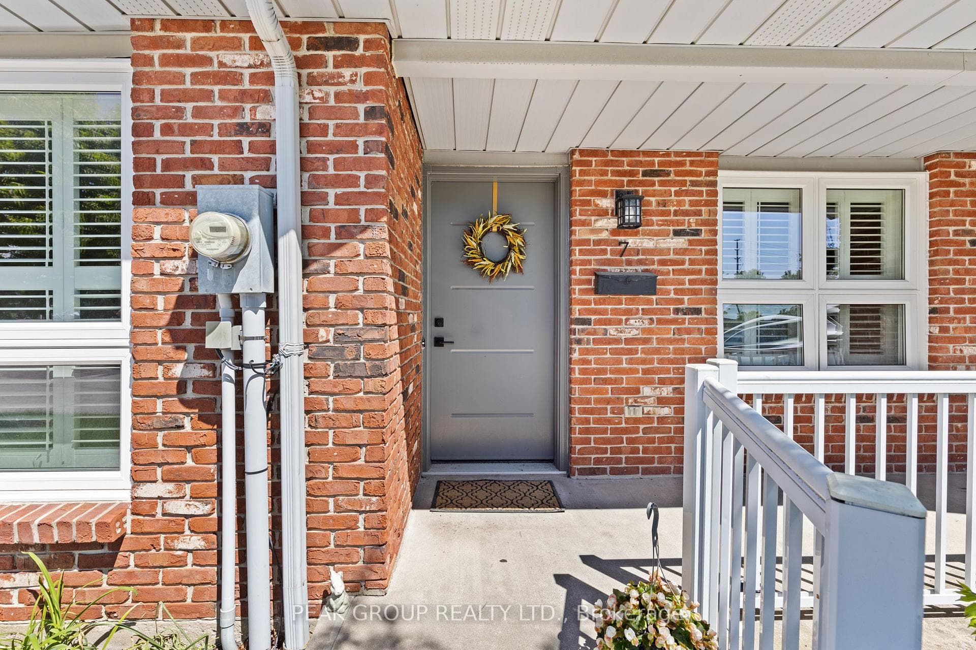 226 Vansickle Road Unit 7 photo 3