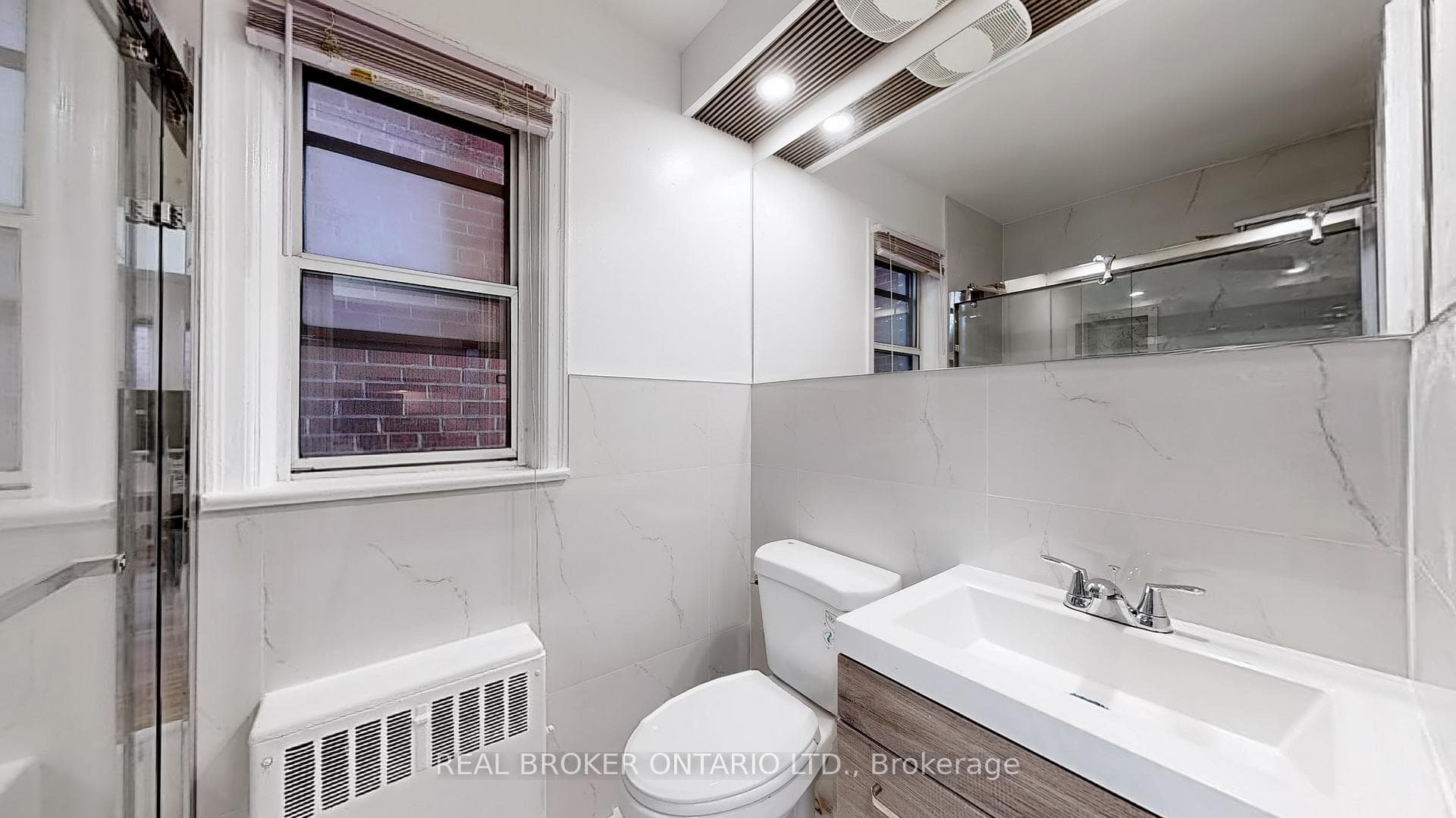 451 Donlands Avenue Unit Upper photo 12