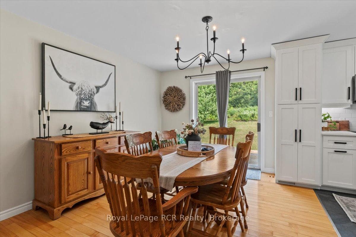 27 Emke Road photo 11