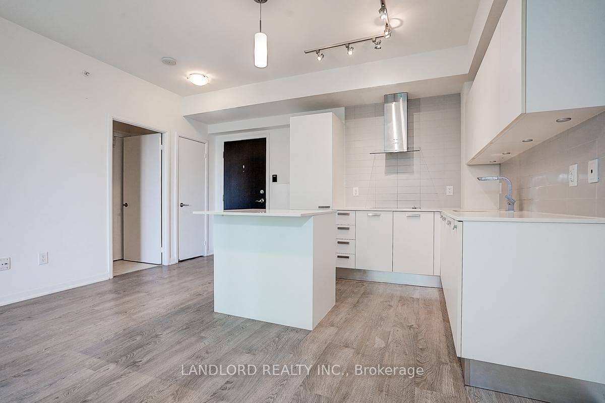 9 Bogert Avenue Unit 1804 photo 16