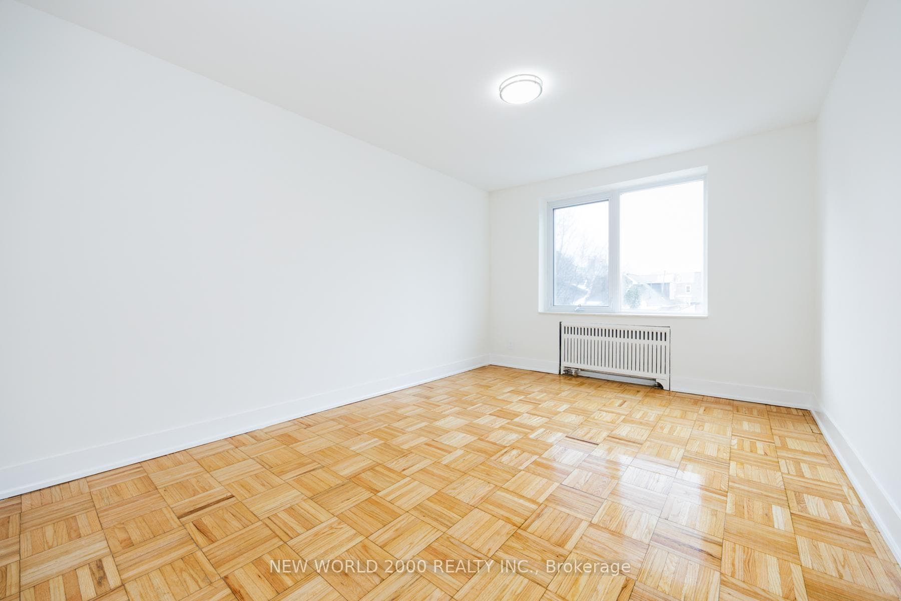 49 Glen Elm Avenue Unit 413 photo 18