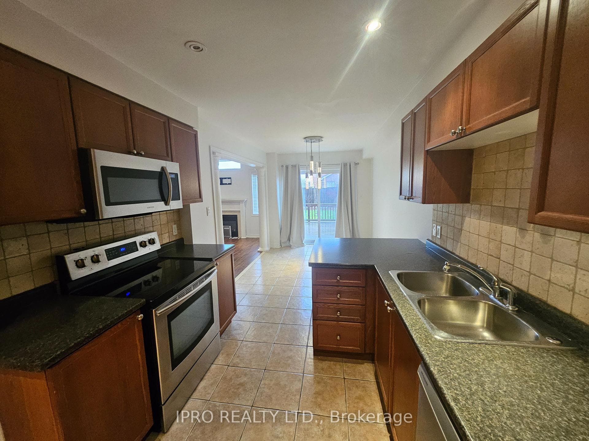 34 Haynes Court photo 3