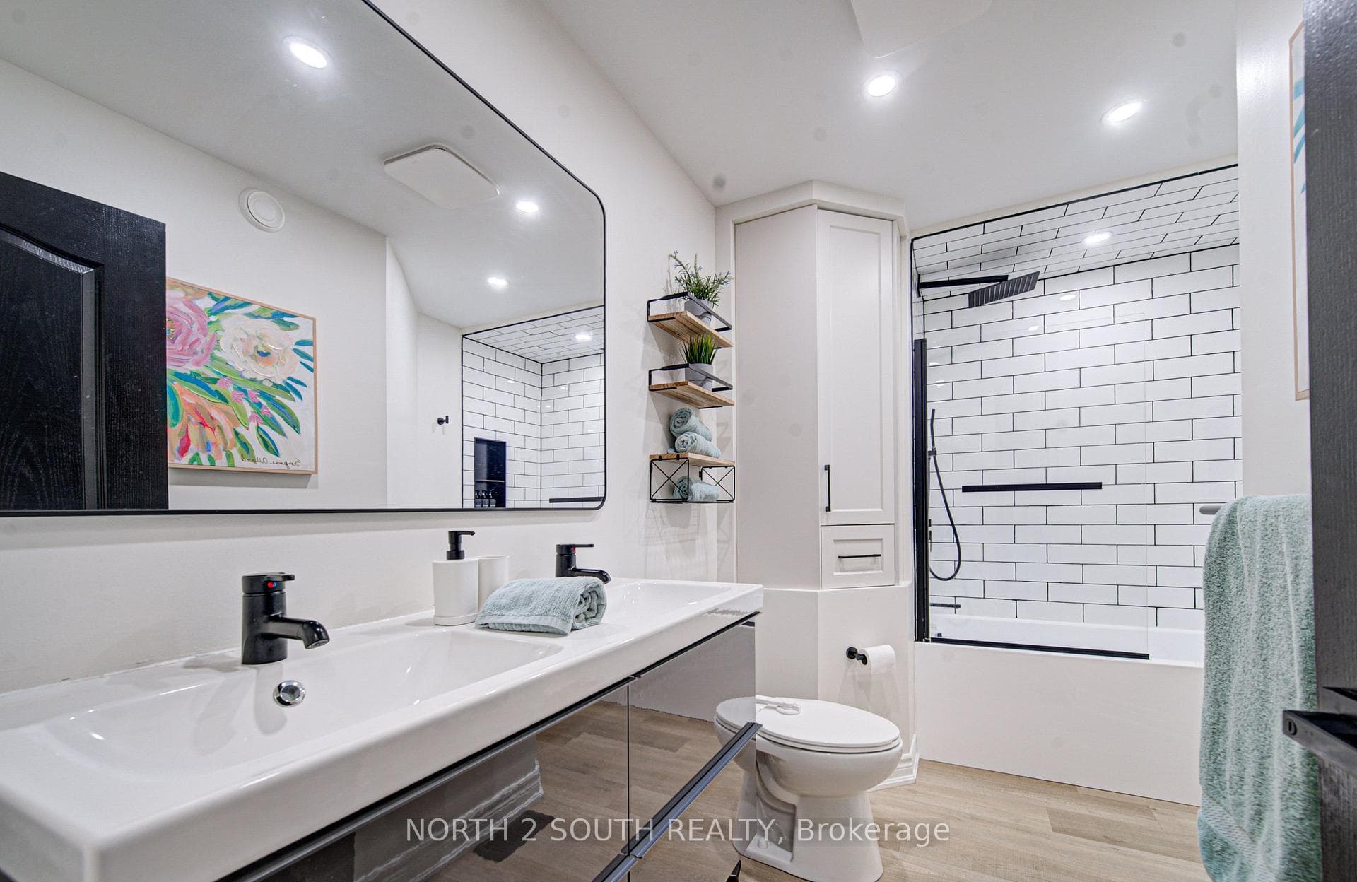 22 Long Lane photo 25