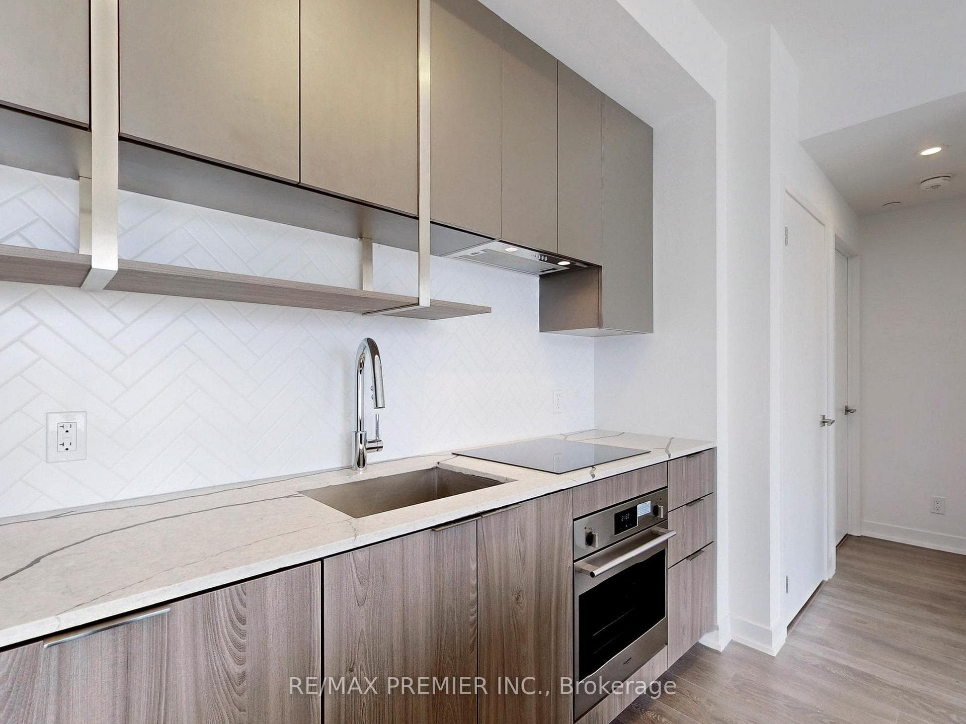 15 Holmes Avenue Unit 1311 photo 11