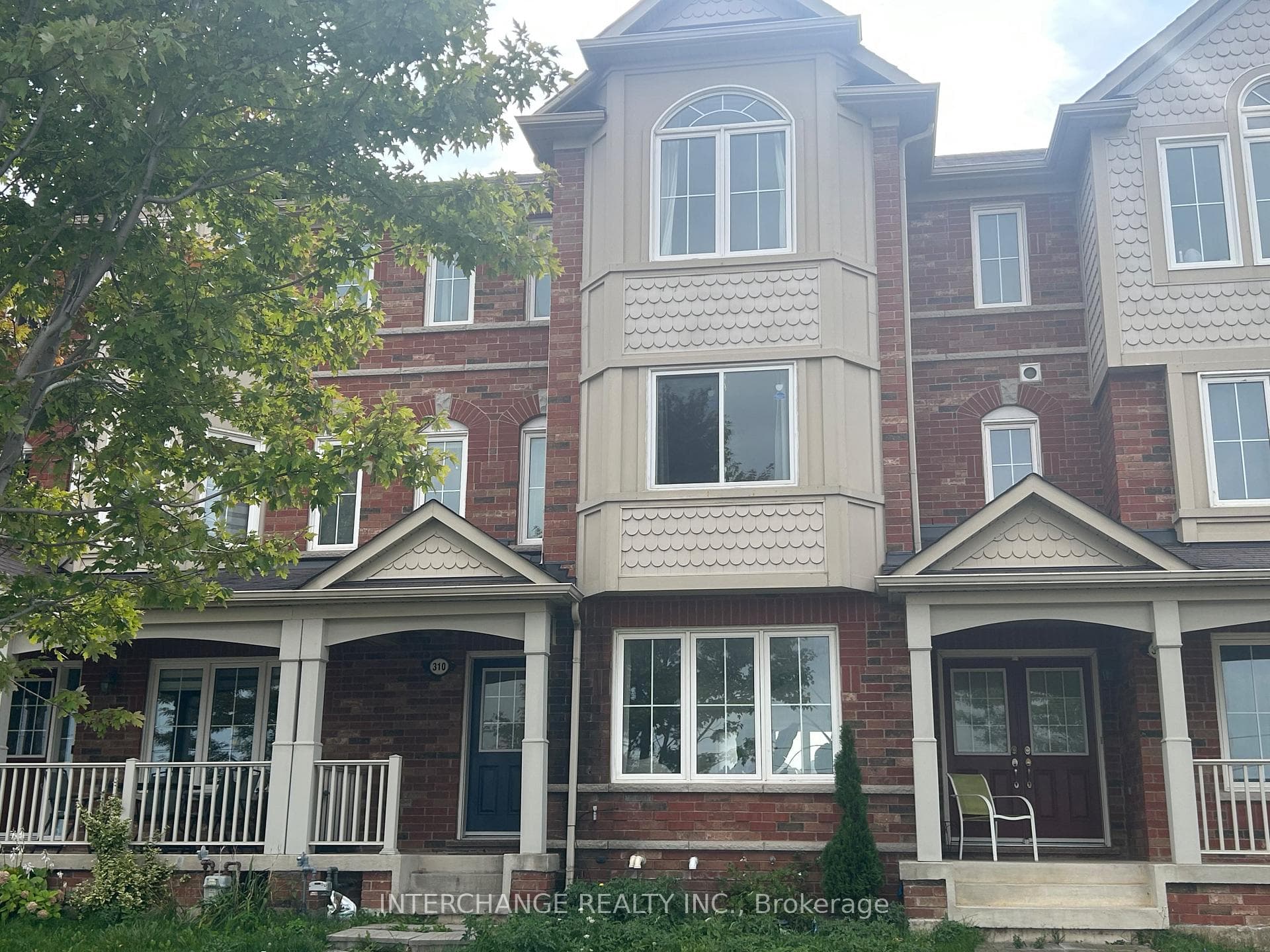 310 Gas Lamp Lane photo 1