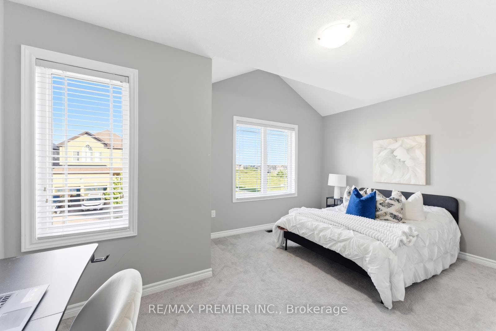 122 Mckenzie Way photo 38