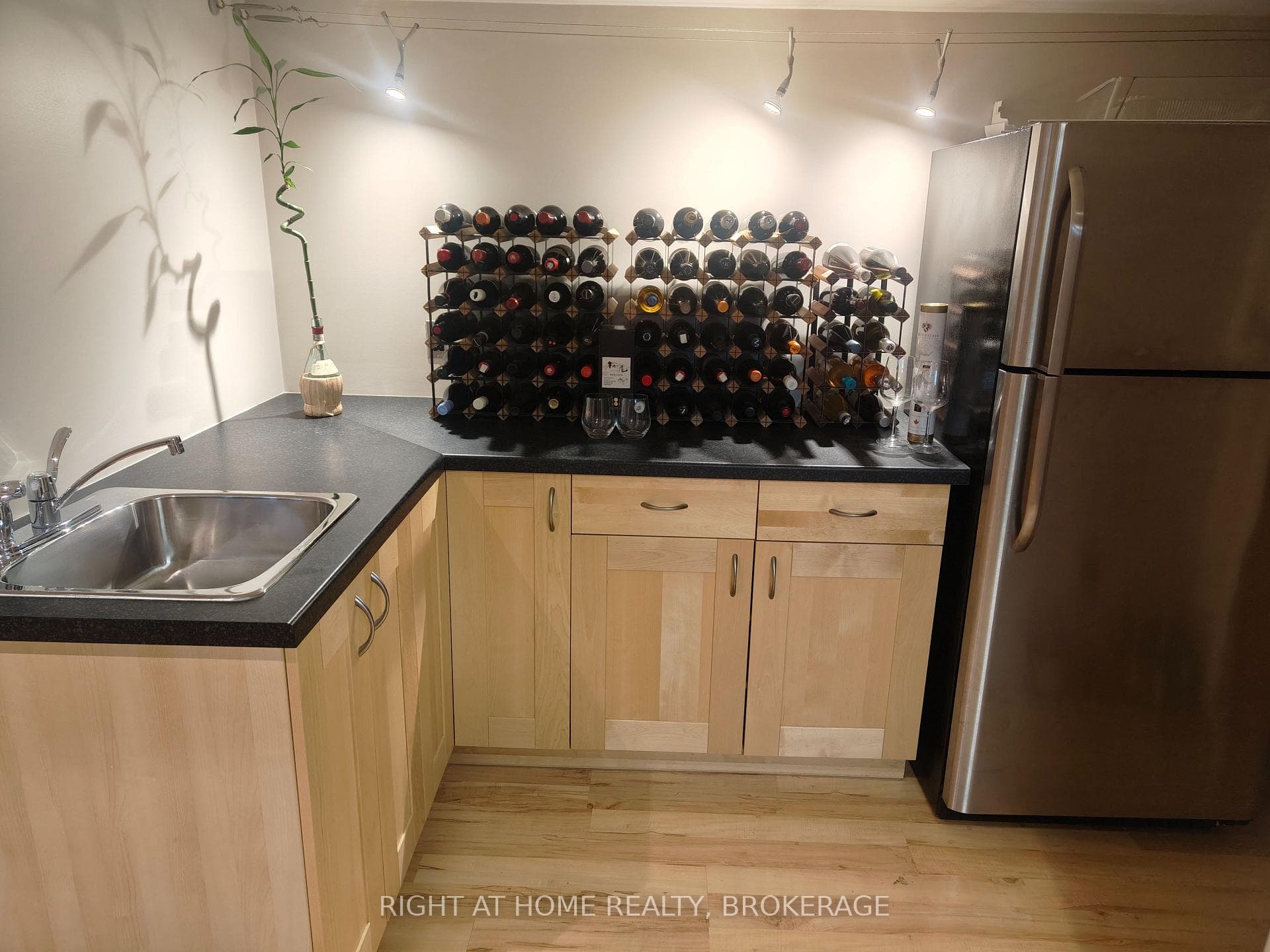 22 Ursula Avenue photo 36