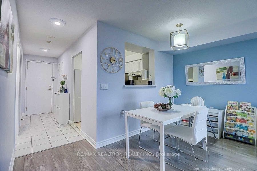 2627 Mccowan Road Unit 808 photo 15