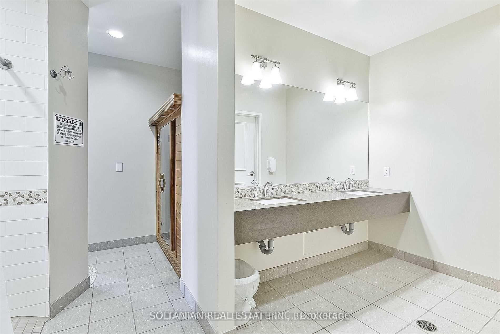80 Burns Boulevard Unit 425 photo 6