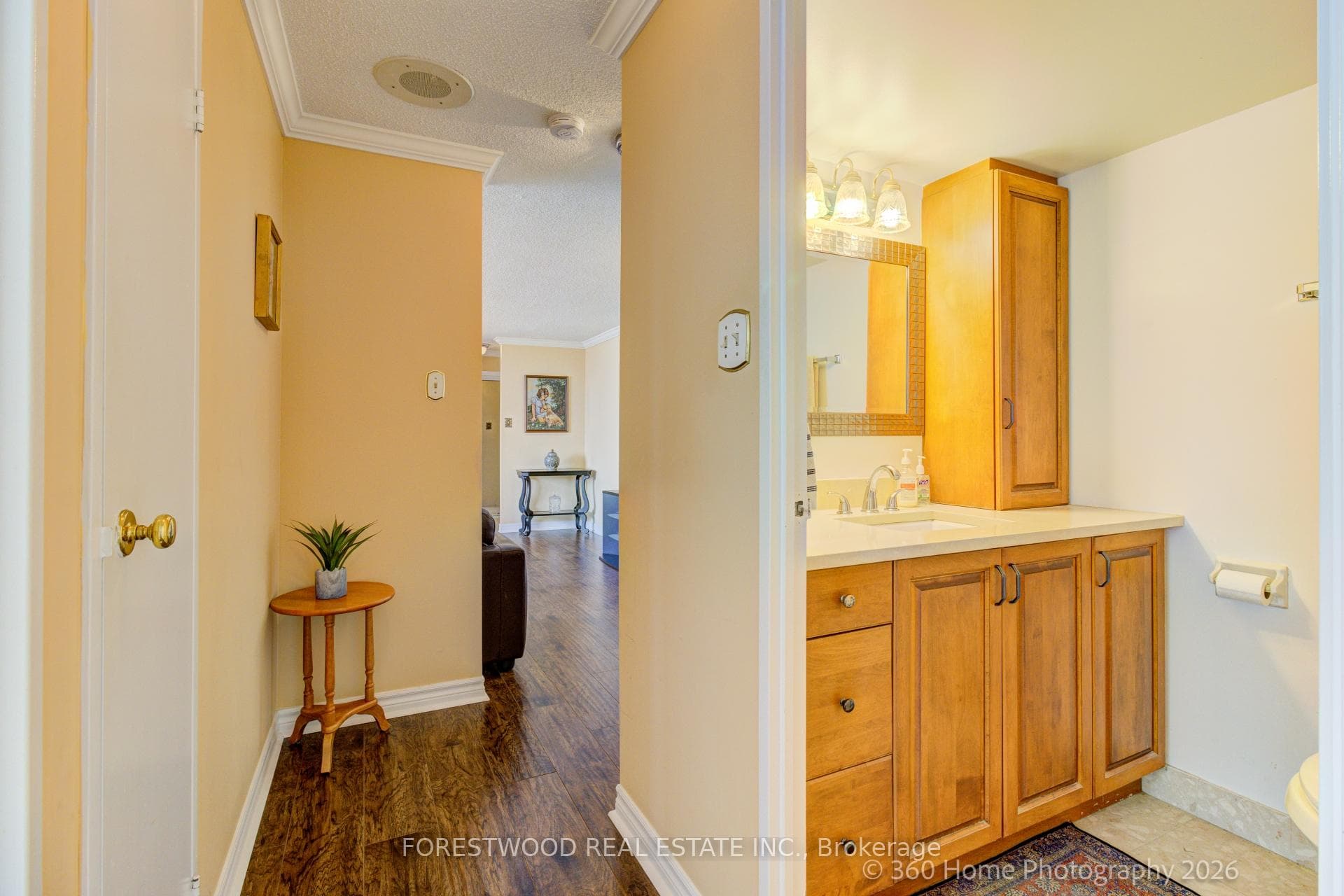 3700 Kaneff Crescent Unit 2202 photo 19