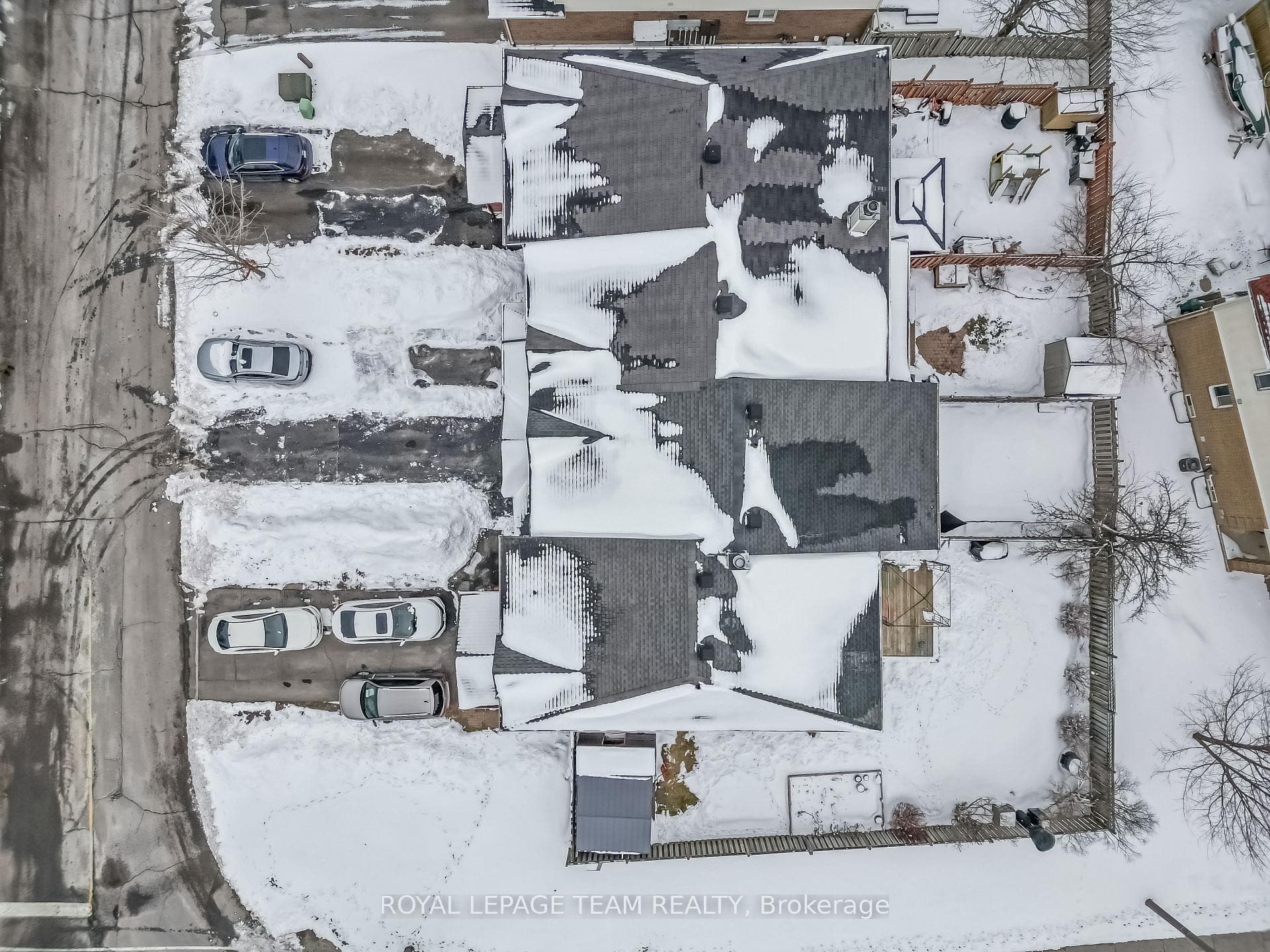 86 Woodford Way photo 30