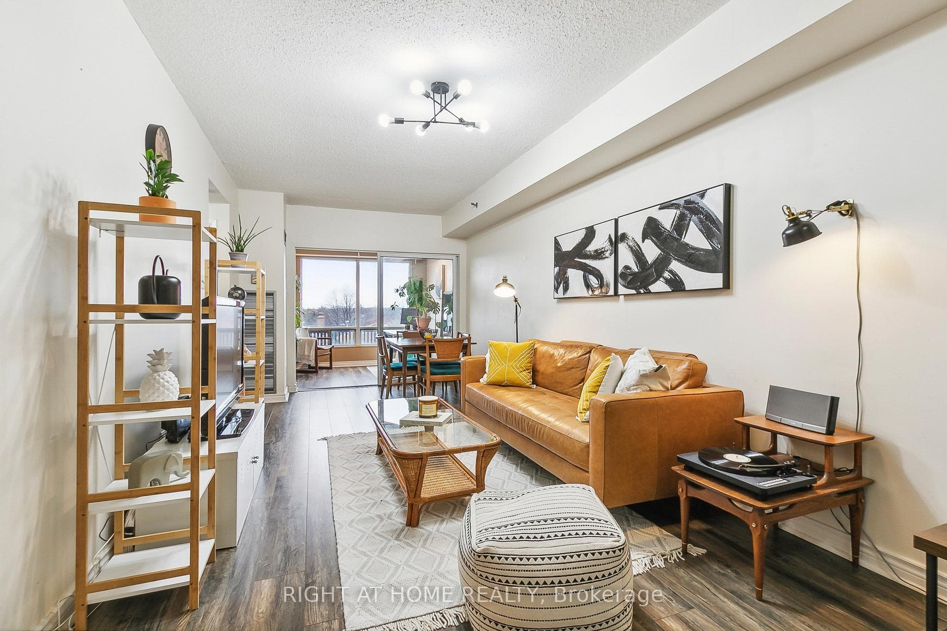 5800 Sheppard Avenue Unit 304 photo 1