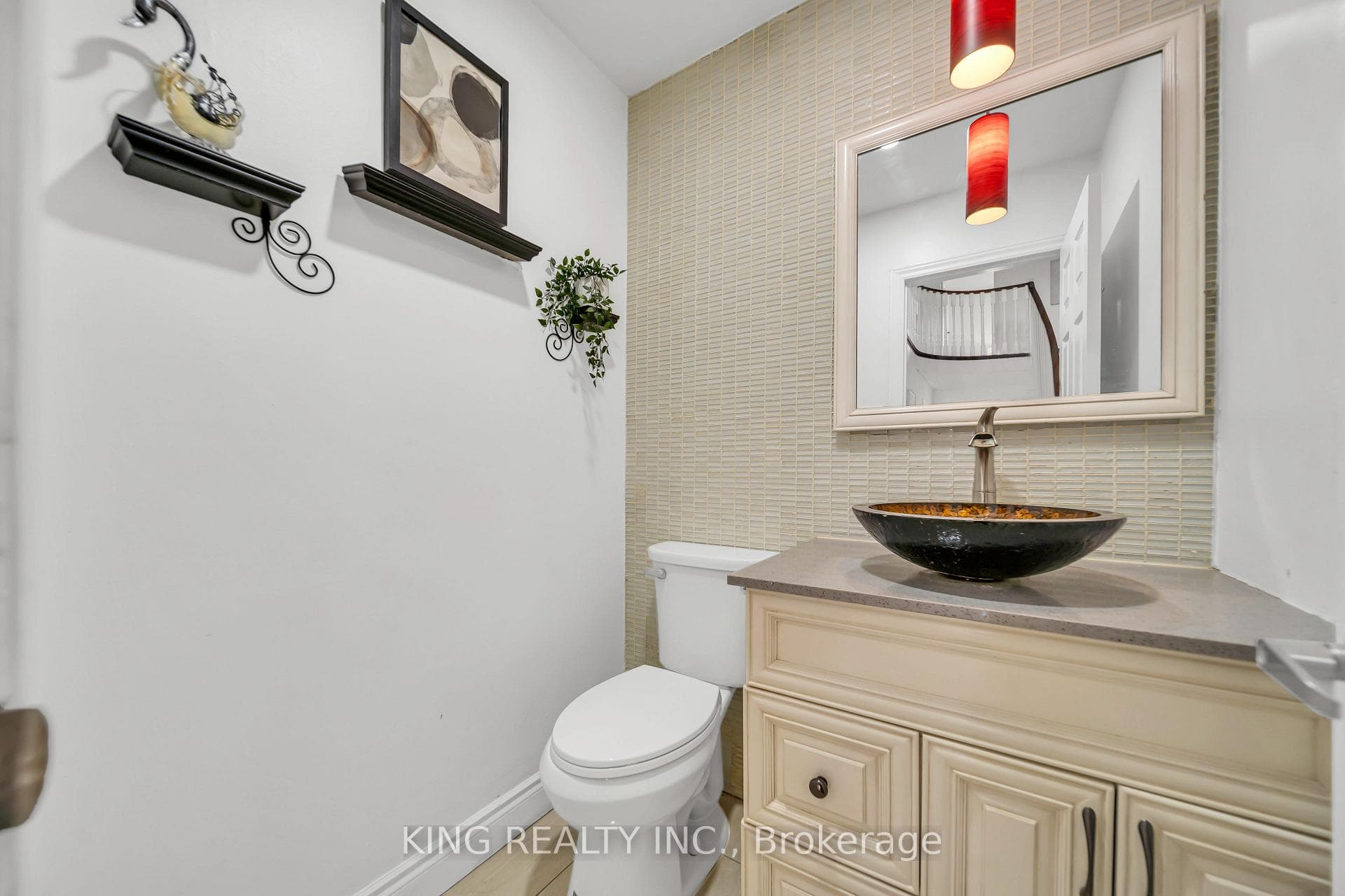 2606 Ambercroft Trail photo 11