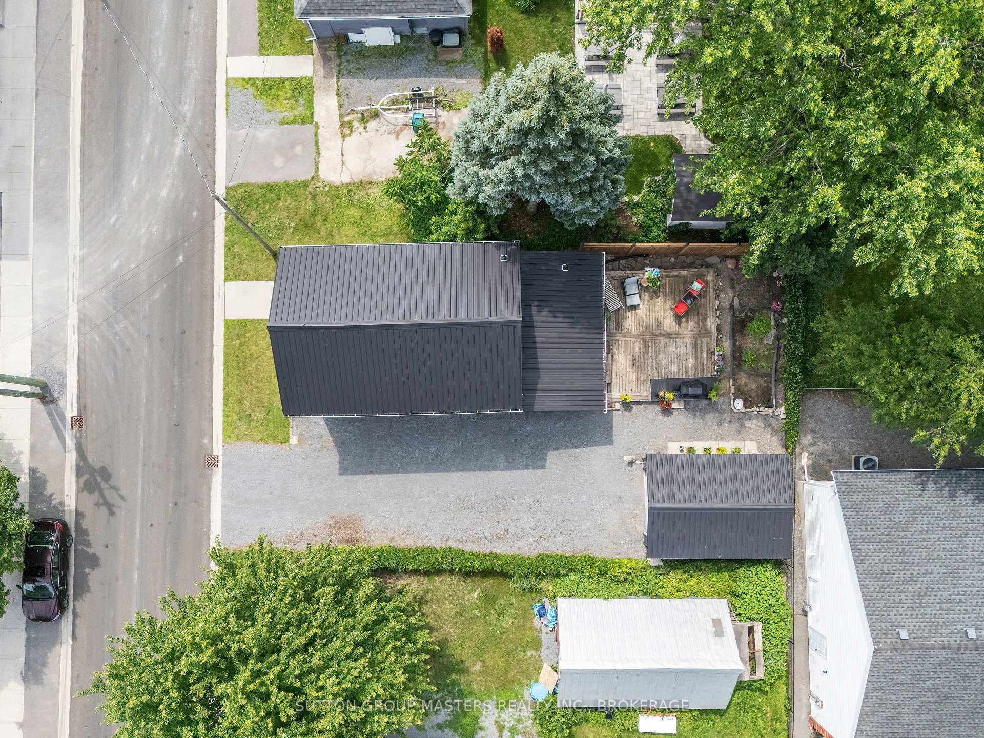173 Davy Street photo 42