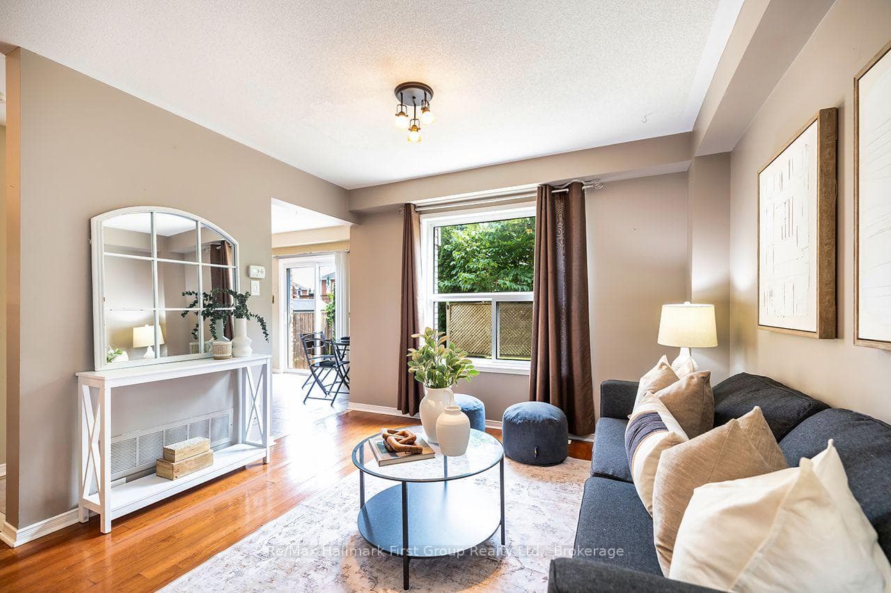 10 Winchurch Drive photo 6