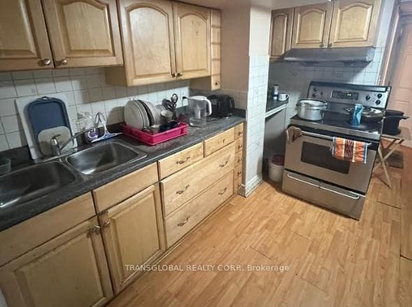 77 Wye Valley Road photo 12
