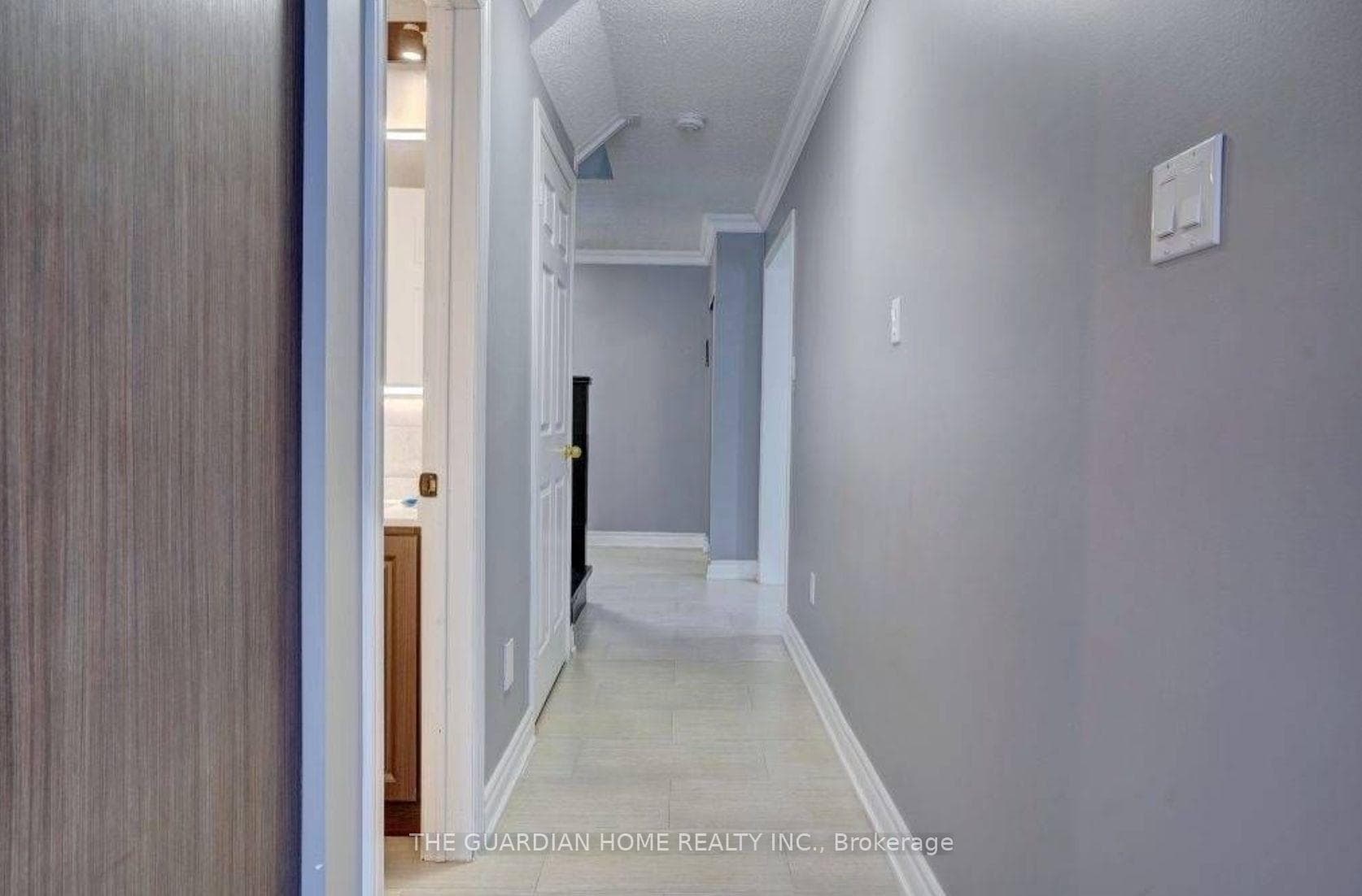 65 Mindy Crescent photo 3