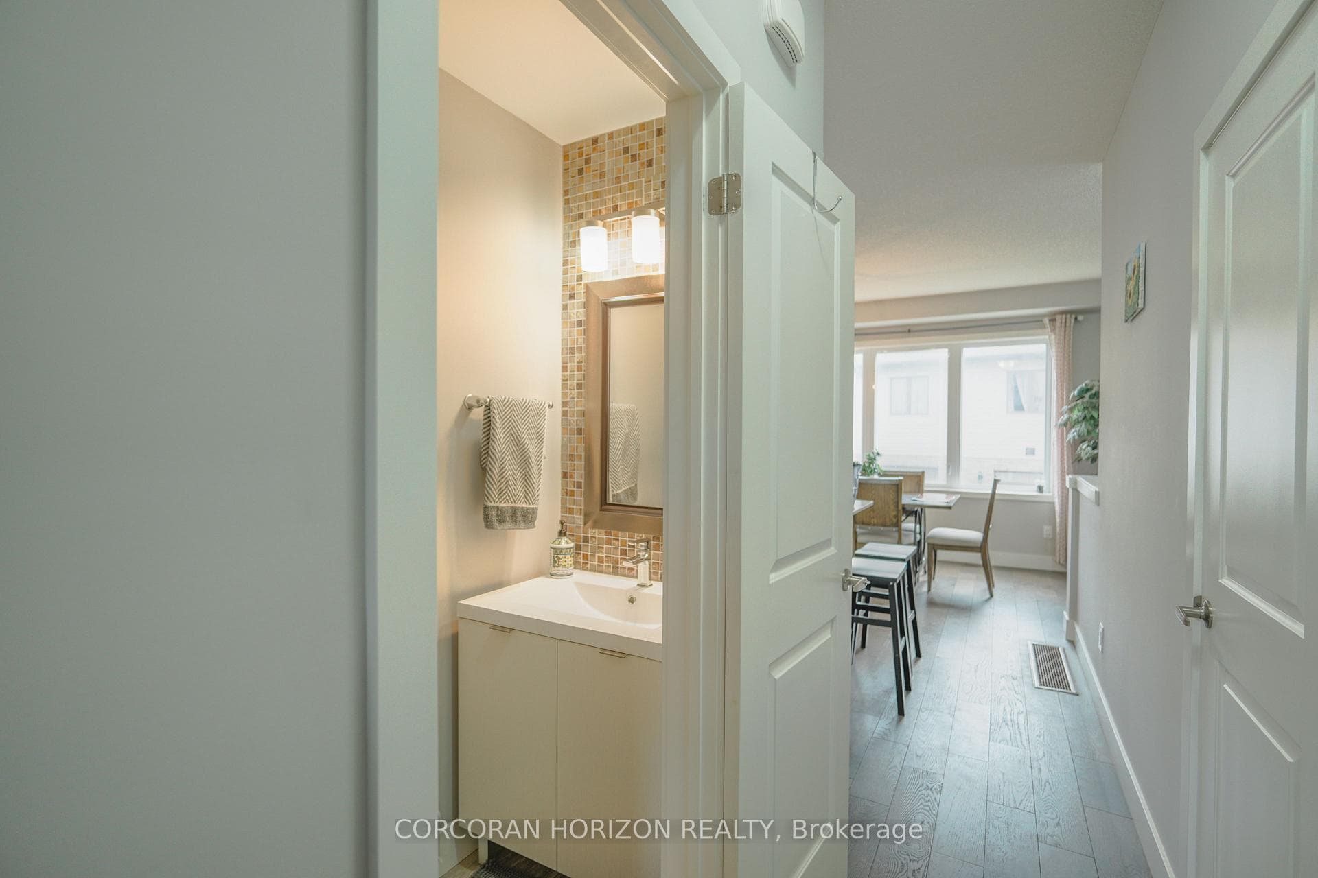 2070 Meadowgate Boulevard Unit 104 photo 29
