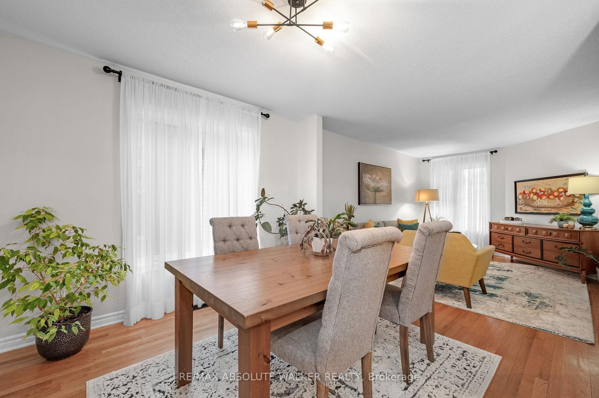 1641 Frenette Street photo 11