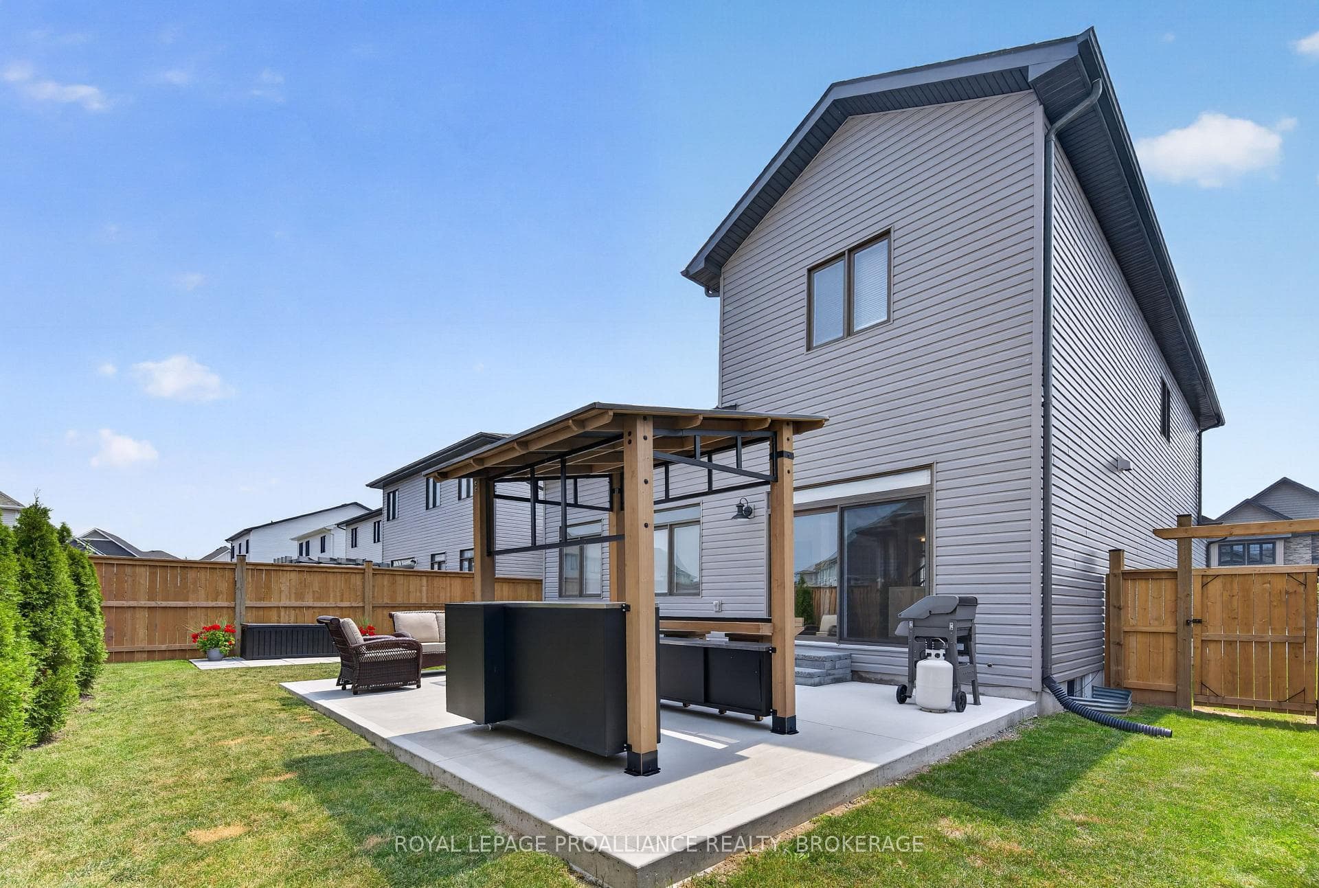 811 Riverview Way photo 40