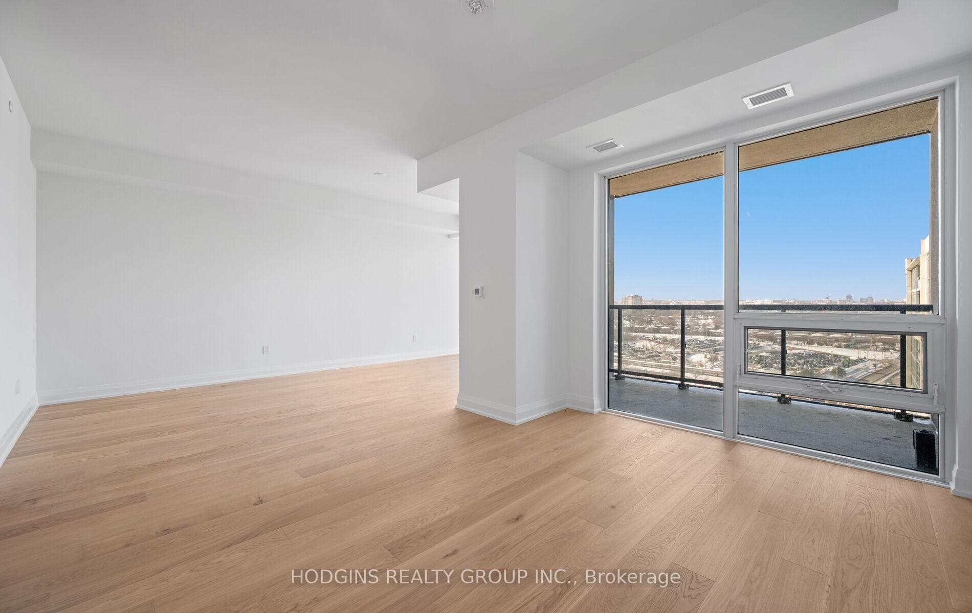 1035 Southdown Road Unit LPH 1801 photo 21