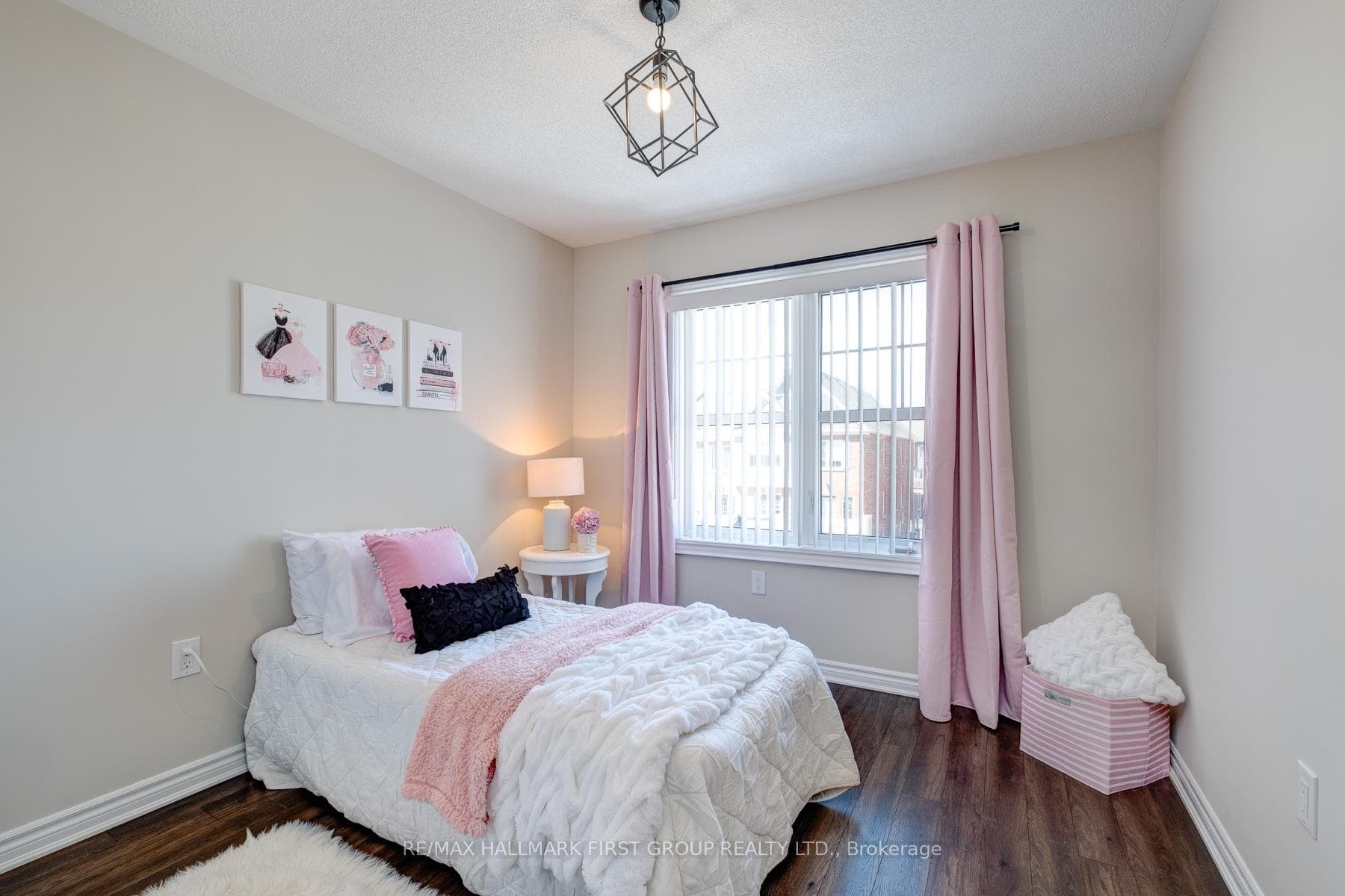 1065 Clipper Lane photo 33