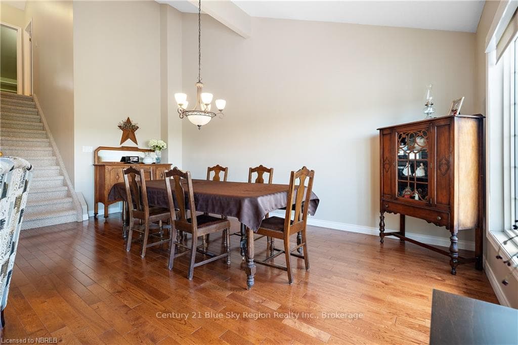 87 FAIRWAY Drive photo 15