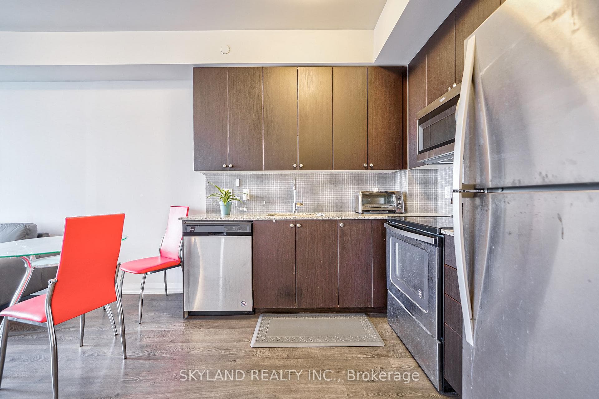 9560 Markham Road Unit 1608 photo 18