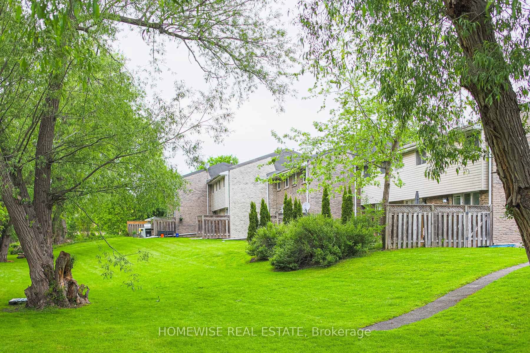 560 Waverly Street Unit 17 photo 21