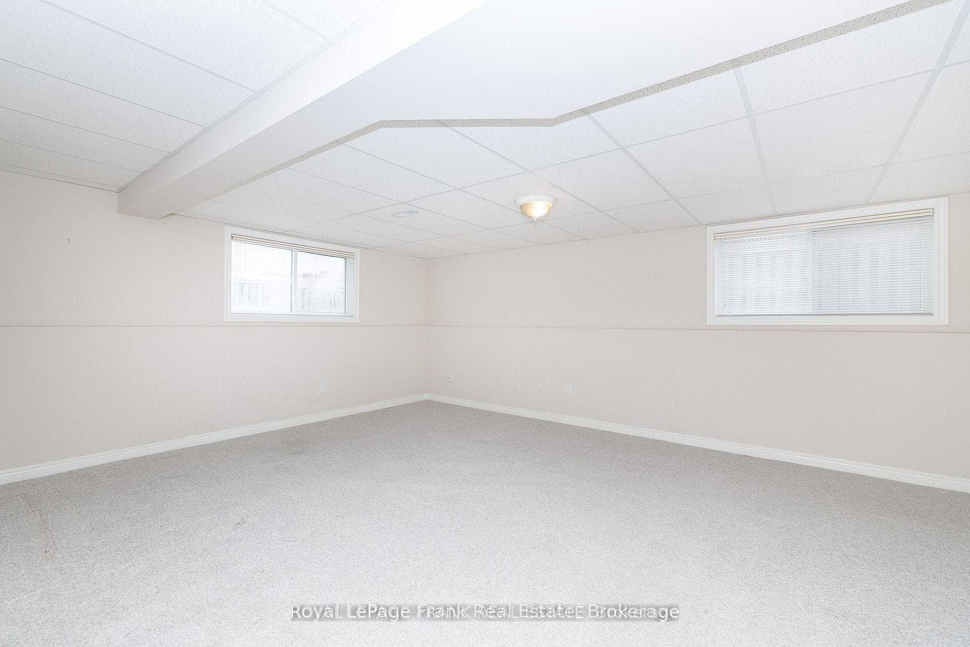 4112 Walcot Court photo 24